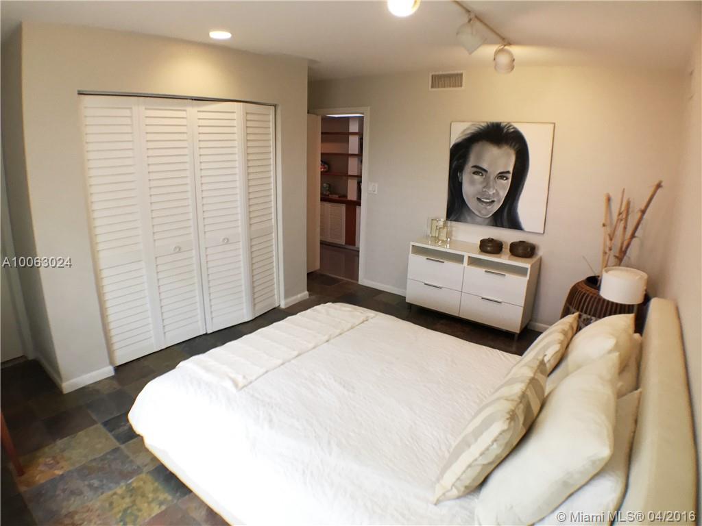 Biscayne Point - Residential