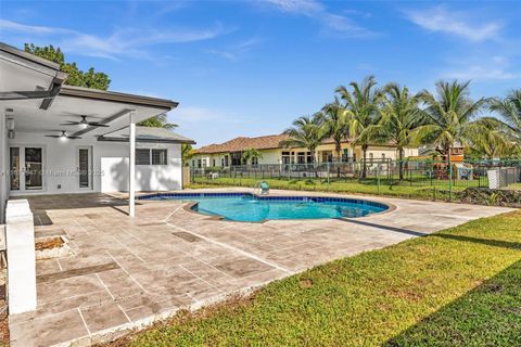 A home in Plantation