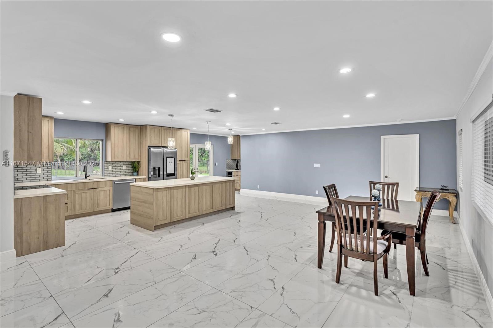 Property for Sale at 11811 Nw 5th Ct, Plantation, Miami-Dade County, Florida - Bedrooms: 4 
Bathrooms: 3  - $1,255,000