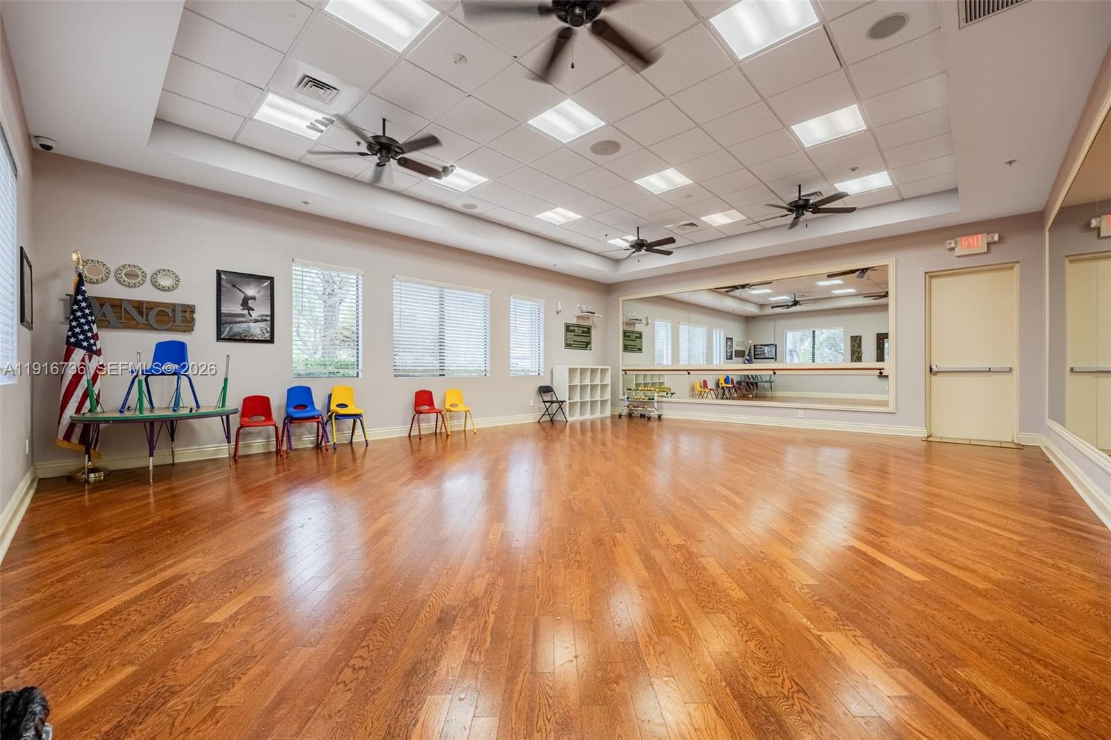 BOTANICA LAKES - Residential