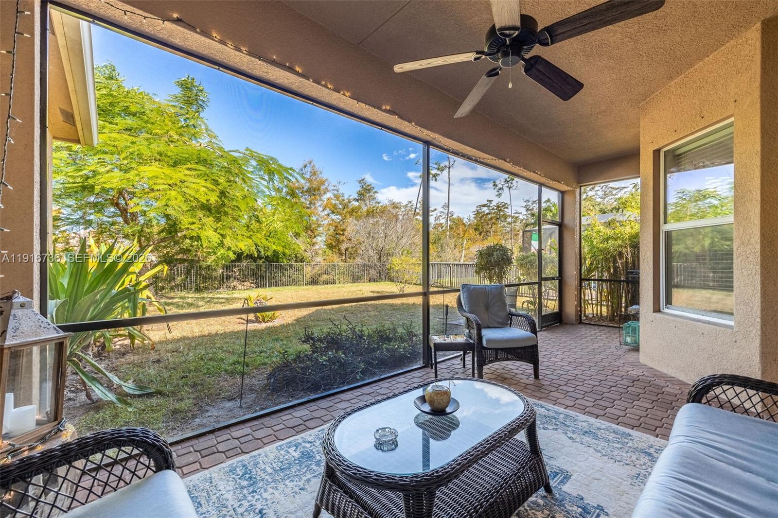 BOTANICA LAKES - Residential