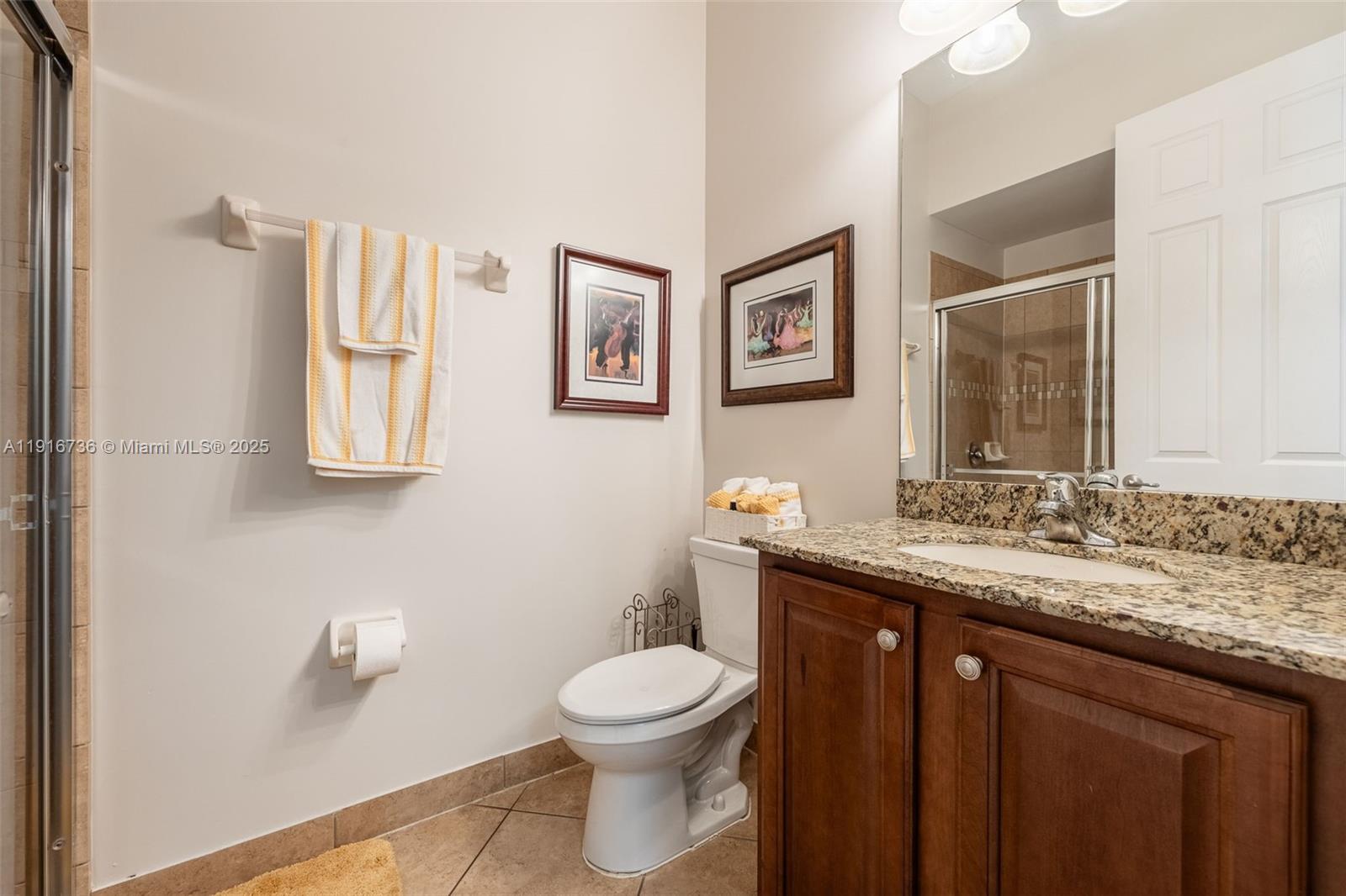 BOTANICA LAKES - Residential