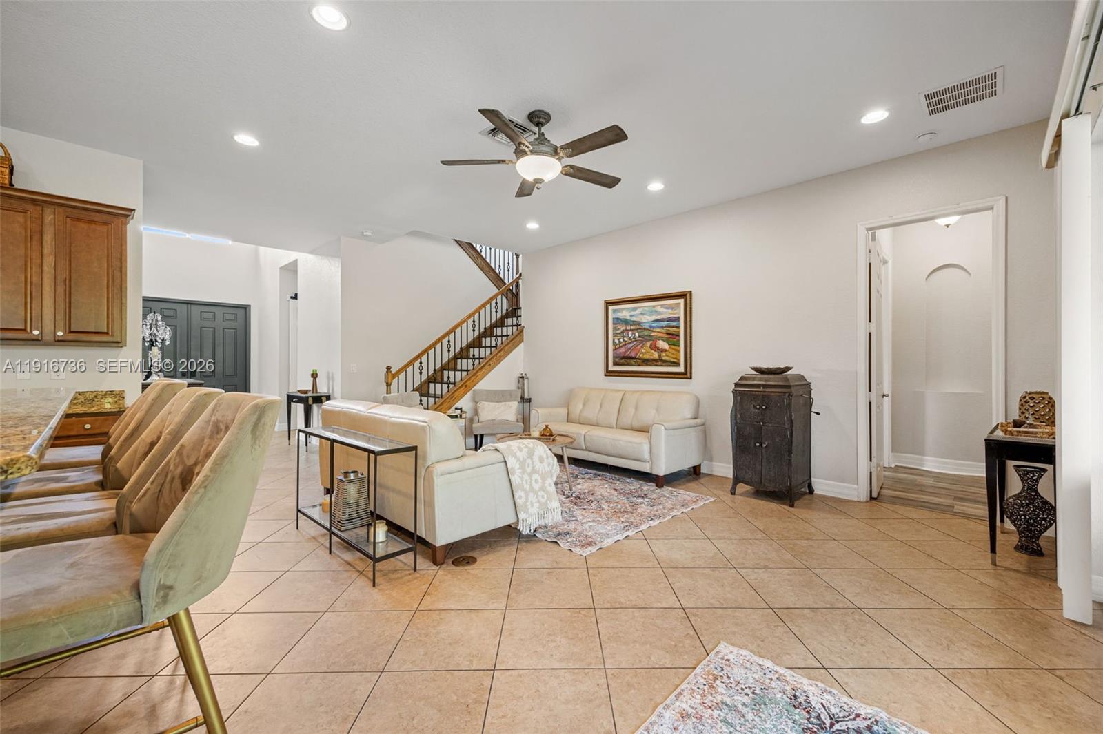 BOTANICA LAKES - Residential