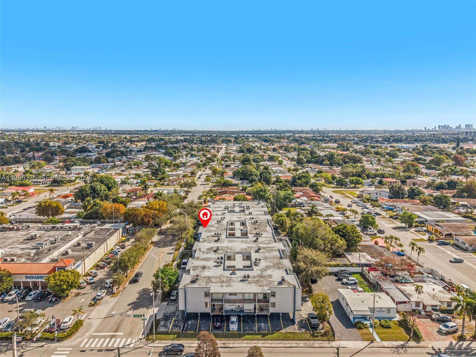 EL JARDIN DE HIALEAH COND - Residential