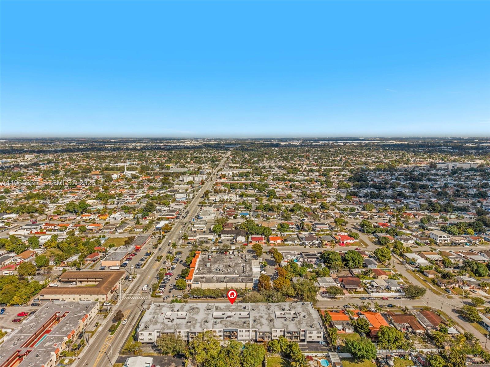 EL JARDIN DE HIALEAH COND - Residential