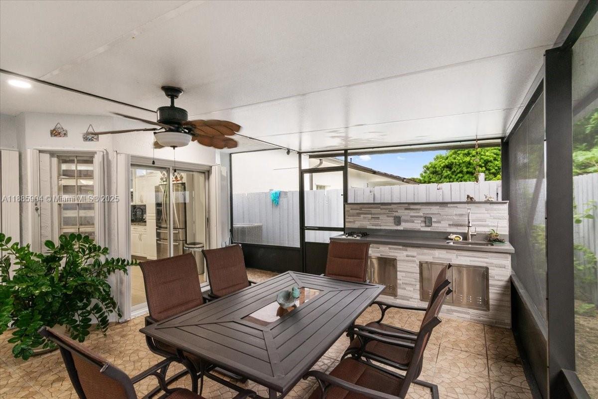 MAJESTIC HOMES - Residential