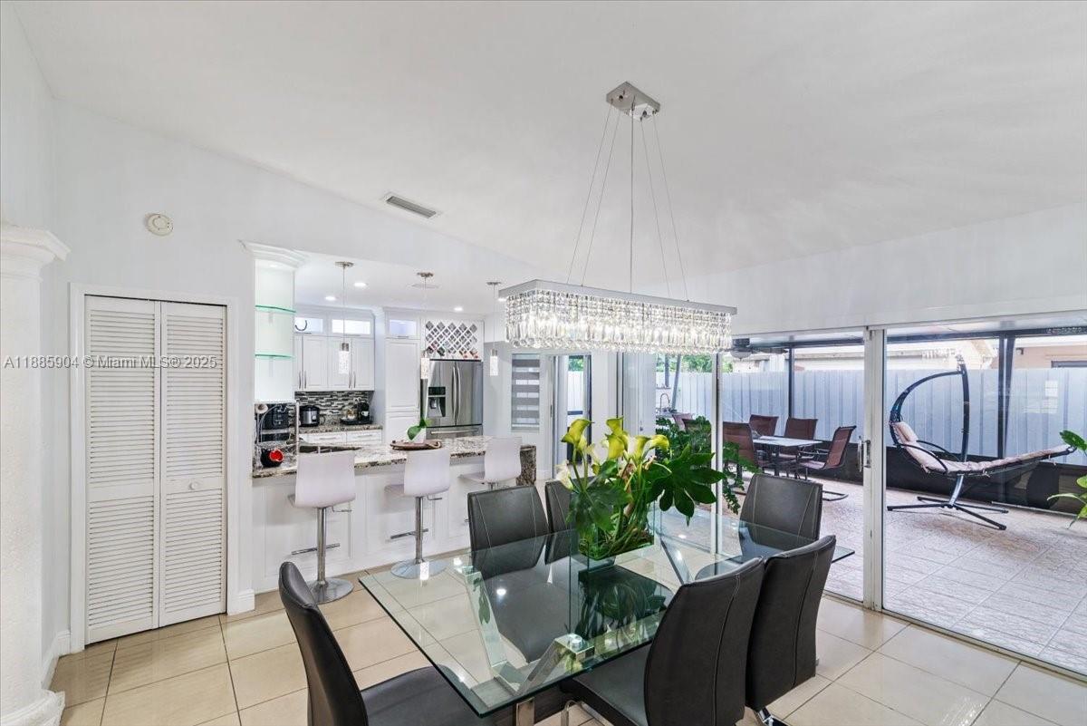 MAJESTIC HOMES - Residential