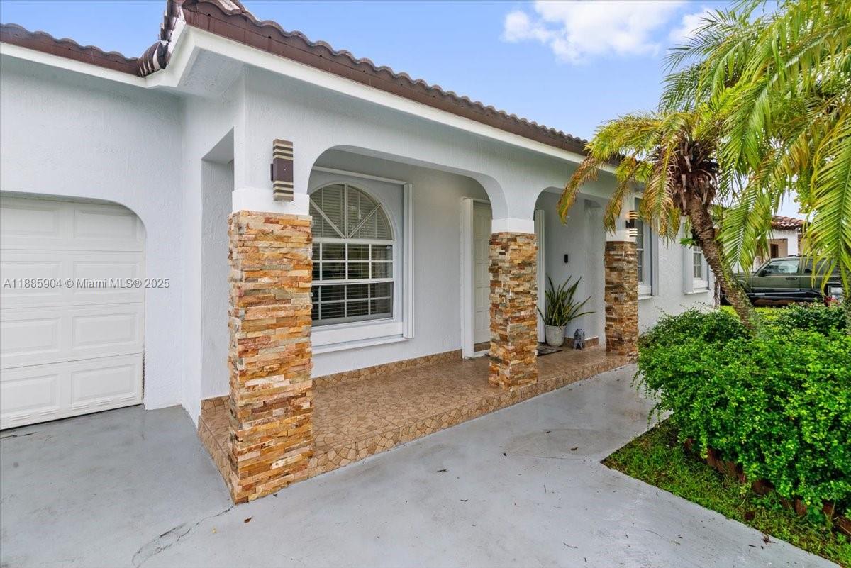 MAJESTIC HOMES - Residential