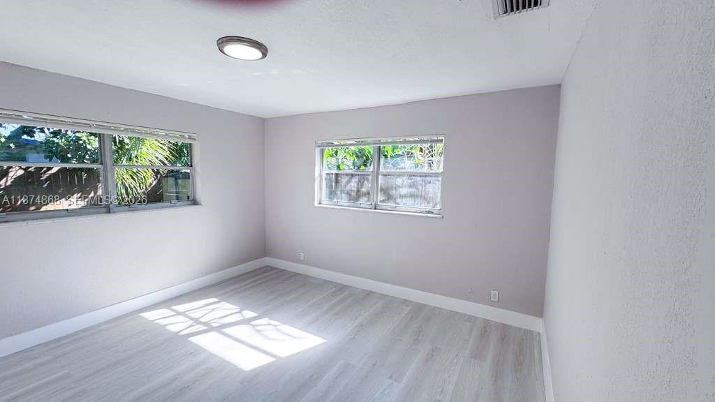 Melrose Manors - Residential Lease