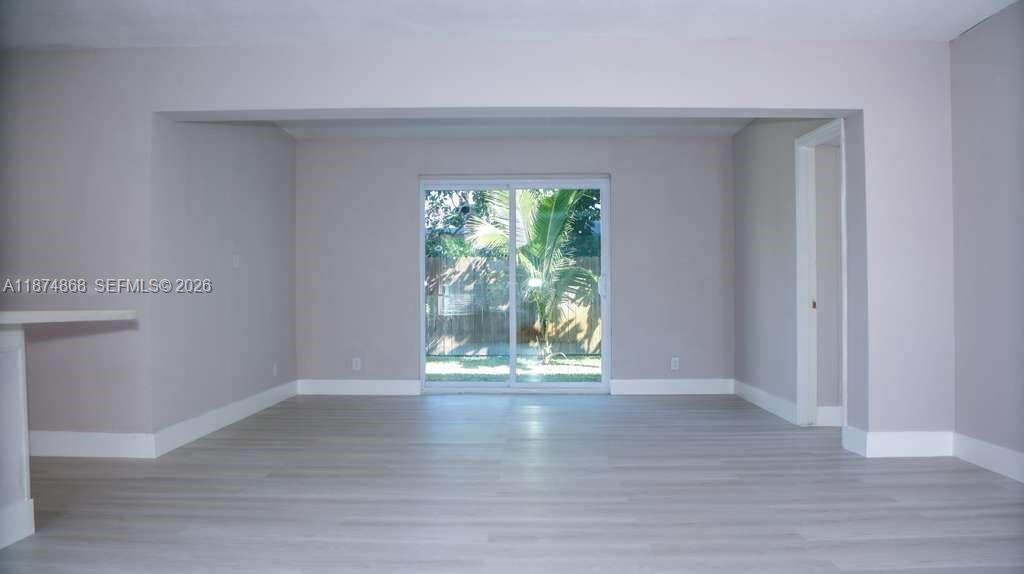 Melrose Manors - Residential Lease