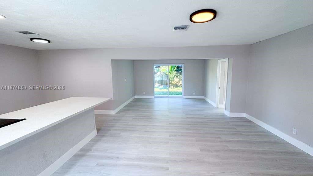 Melrose Manors - Residential Lease