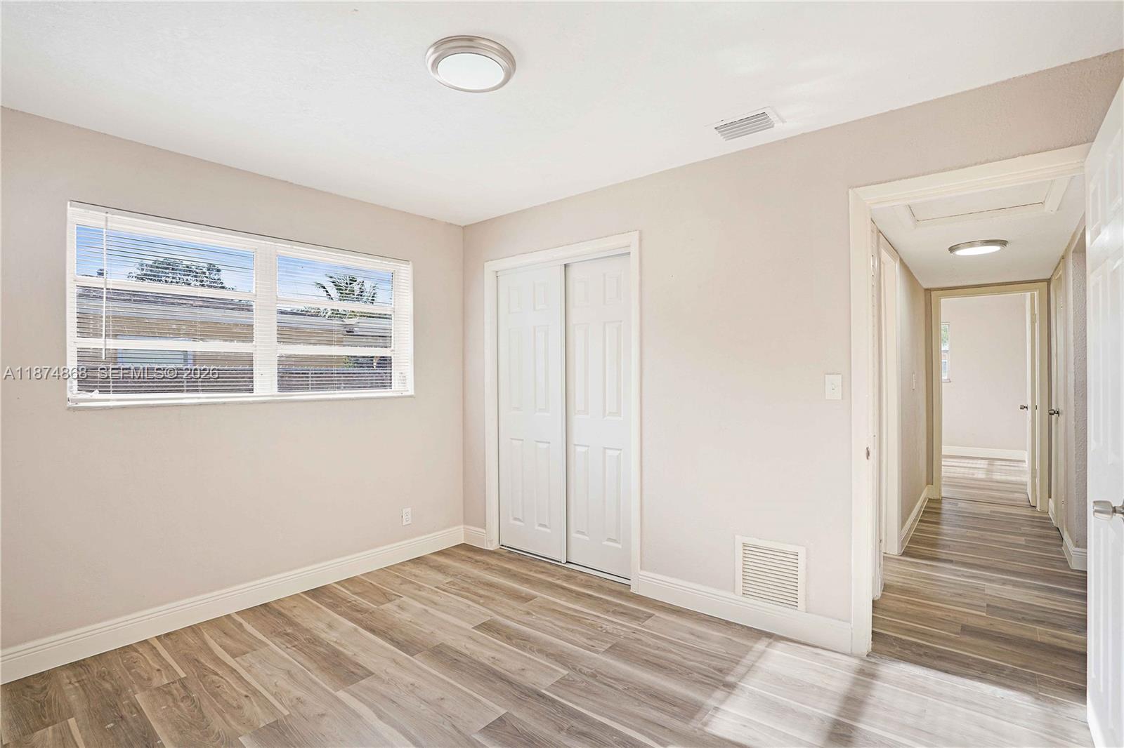 Melrose Manors - Residential Lease