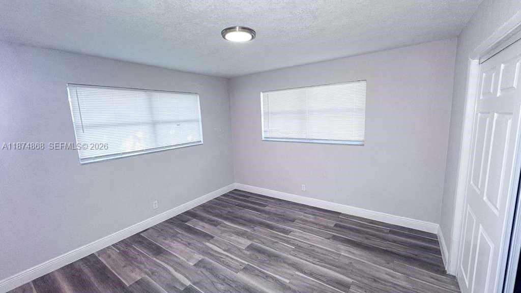 Melrose Manors - Residential Lease