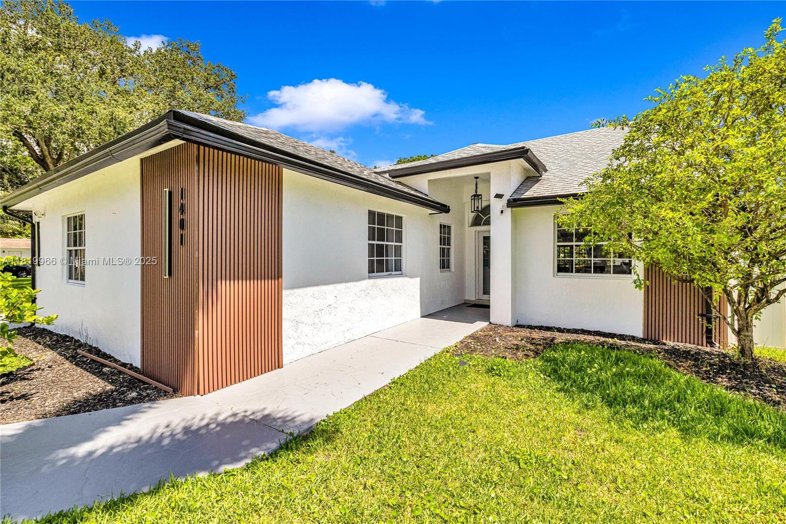 MANGO GARDENS - Residential
