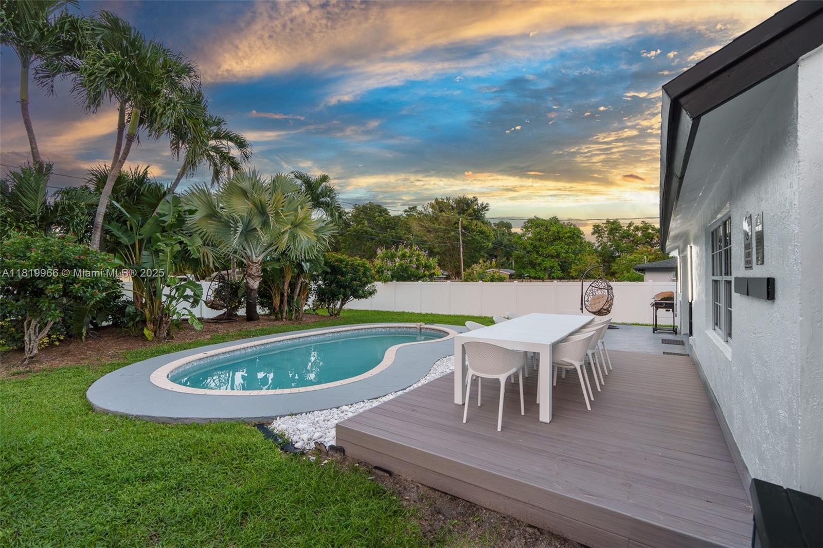 MANGO GARDENS - Residential