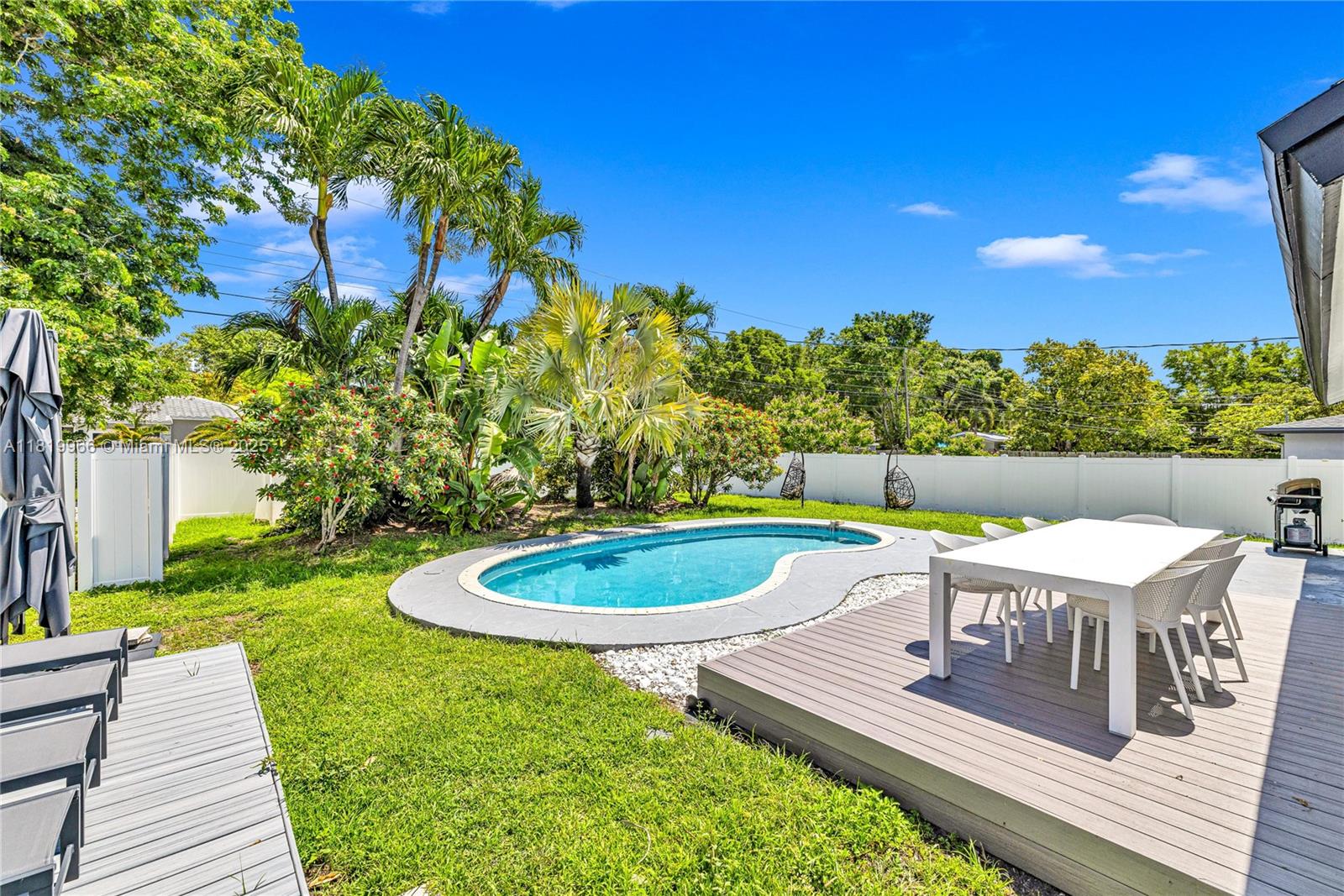 MANGO GARDENS - Residential