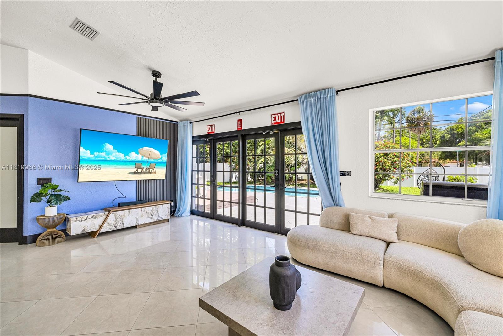 MANGO GARDENS - Residential