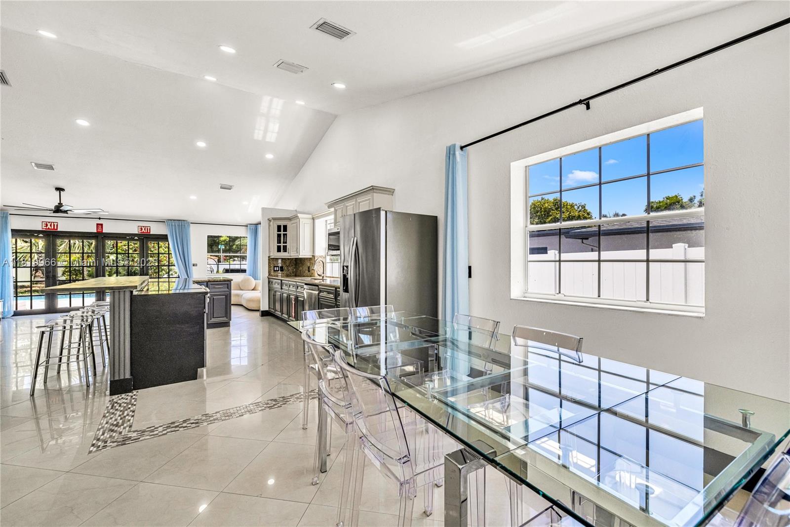 MANGO GARDENS - Residential