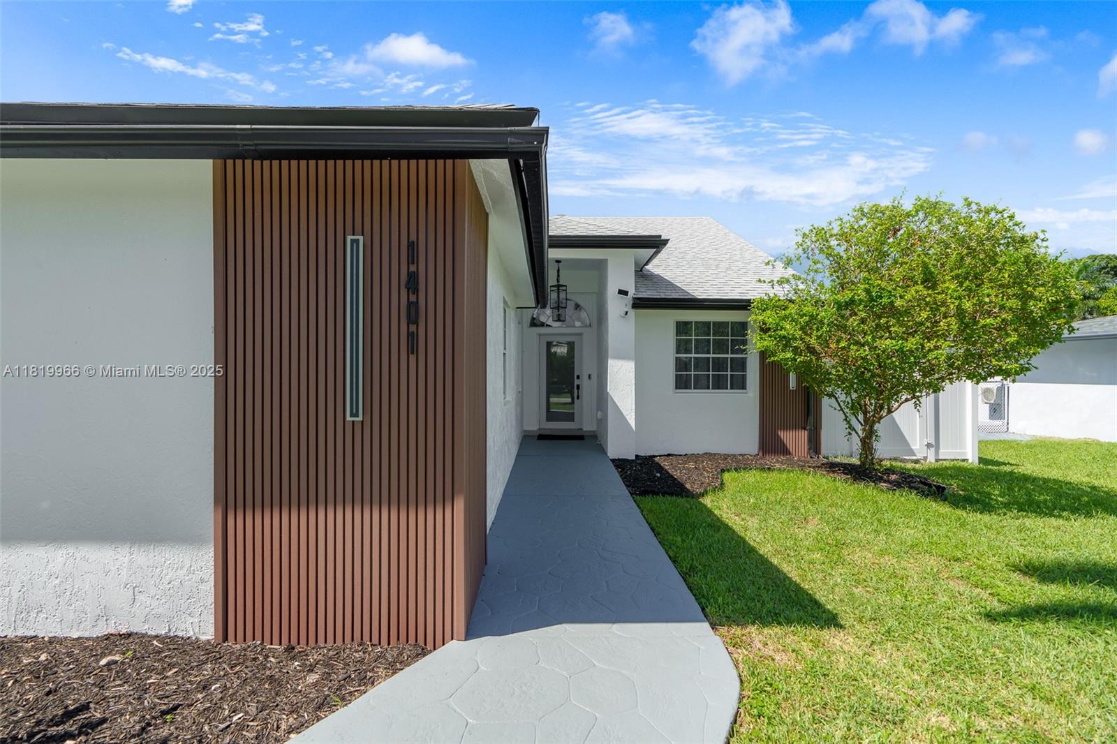 MANGO GARDENS - Residential