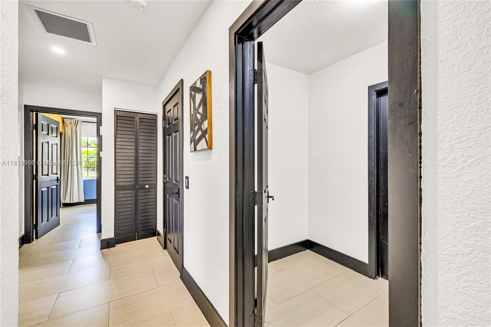 MANGO GARDENS - Residential
