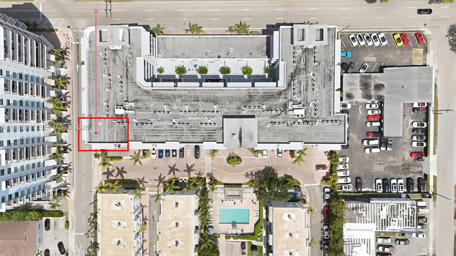 LOFTS AT HOLLYWOOD STATIO - Residential