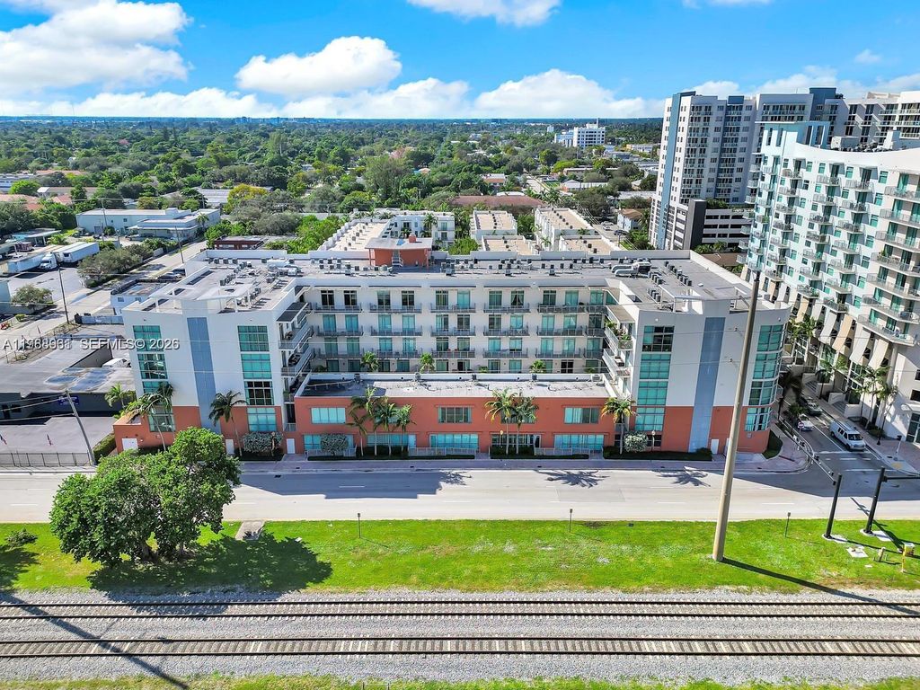 Photo of 2100 Van Buren St #319, Hollywood, FL 33020 (MLS # A11988961)