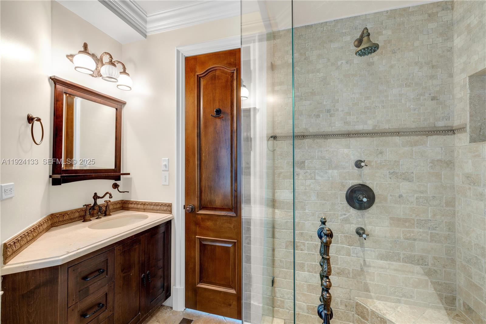 Deering Bay Estates - Residential Lease