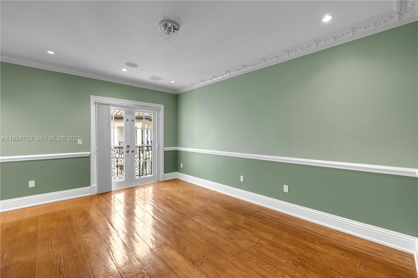 Deering Bay Estates - Residential Lease