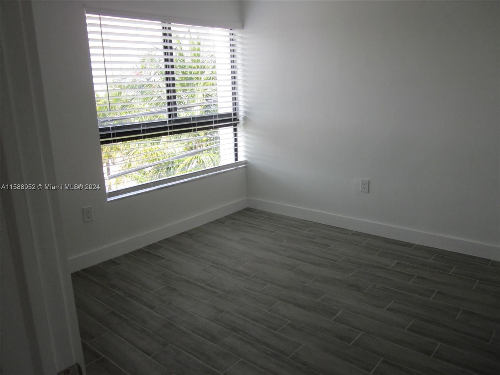C GAB DOUGLAS SEC - Residential Lease