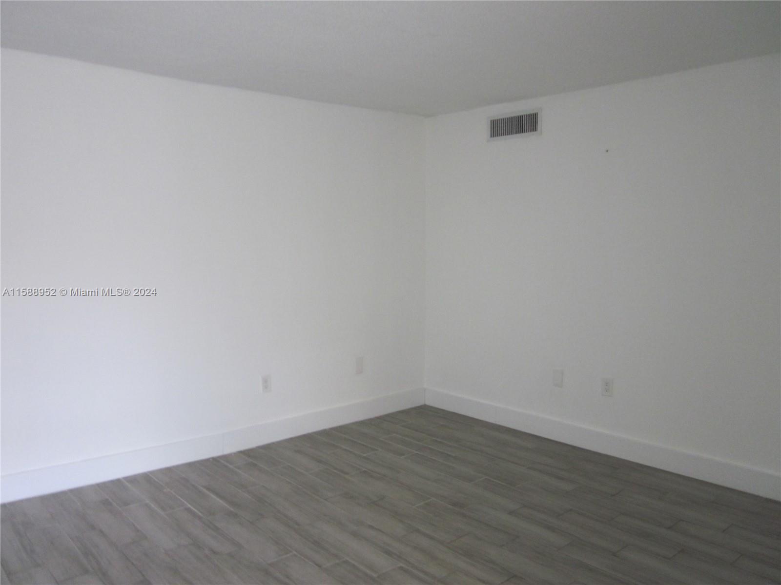 C GAB DOUGLAS SEC - Residential Lease