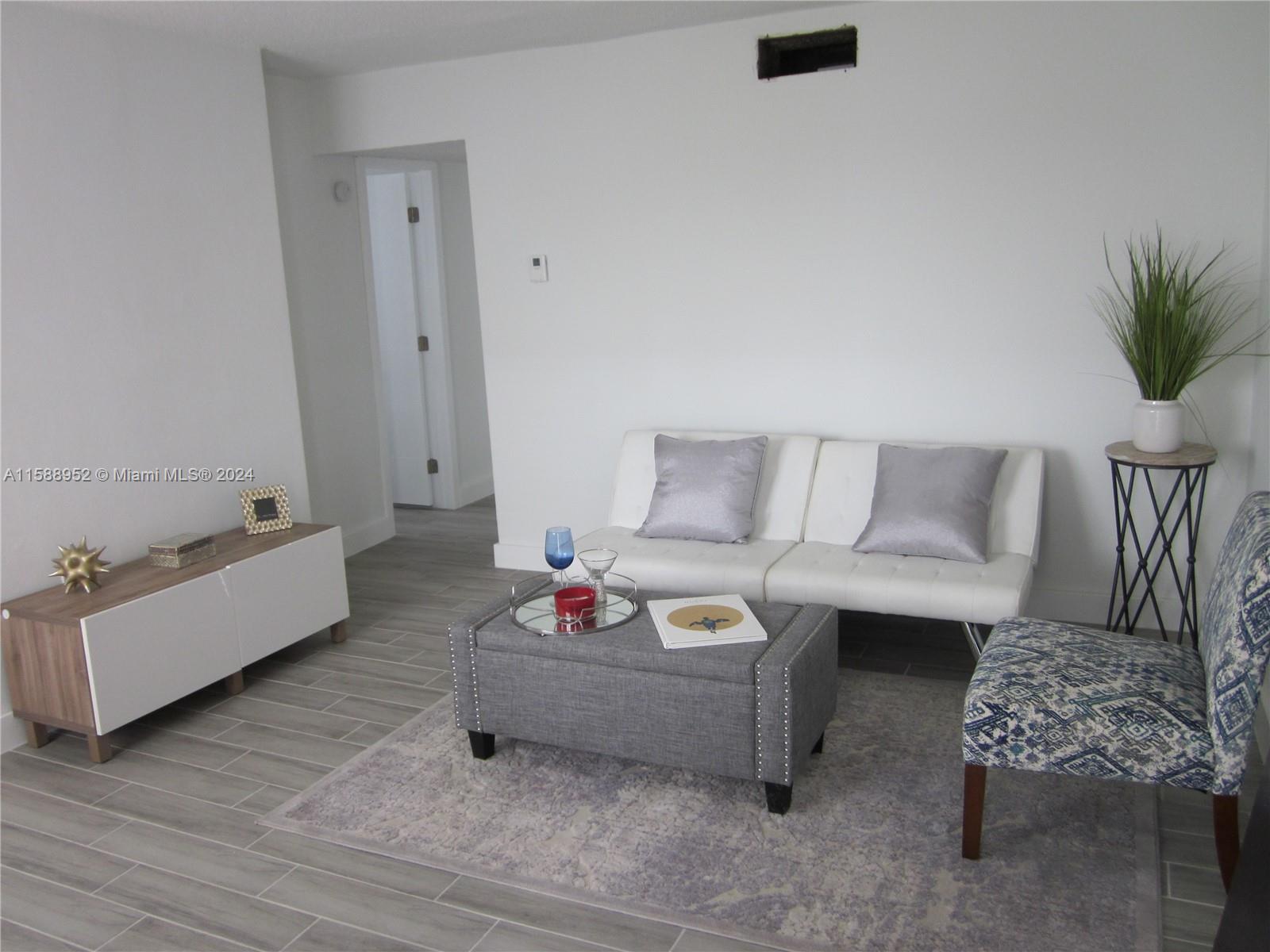 C GAB DOUGLAS SEC - Residential Lease