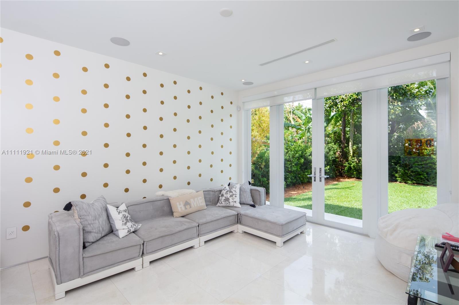 HIGH PINES REV PLAT OF 2N - Residential