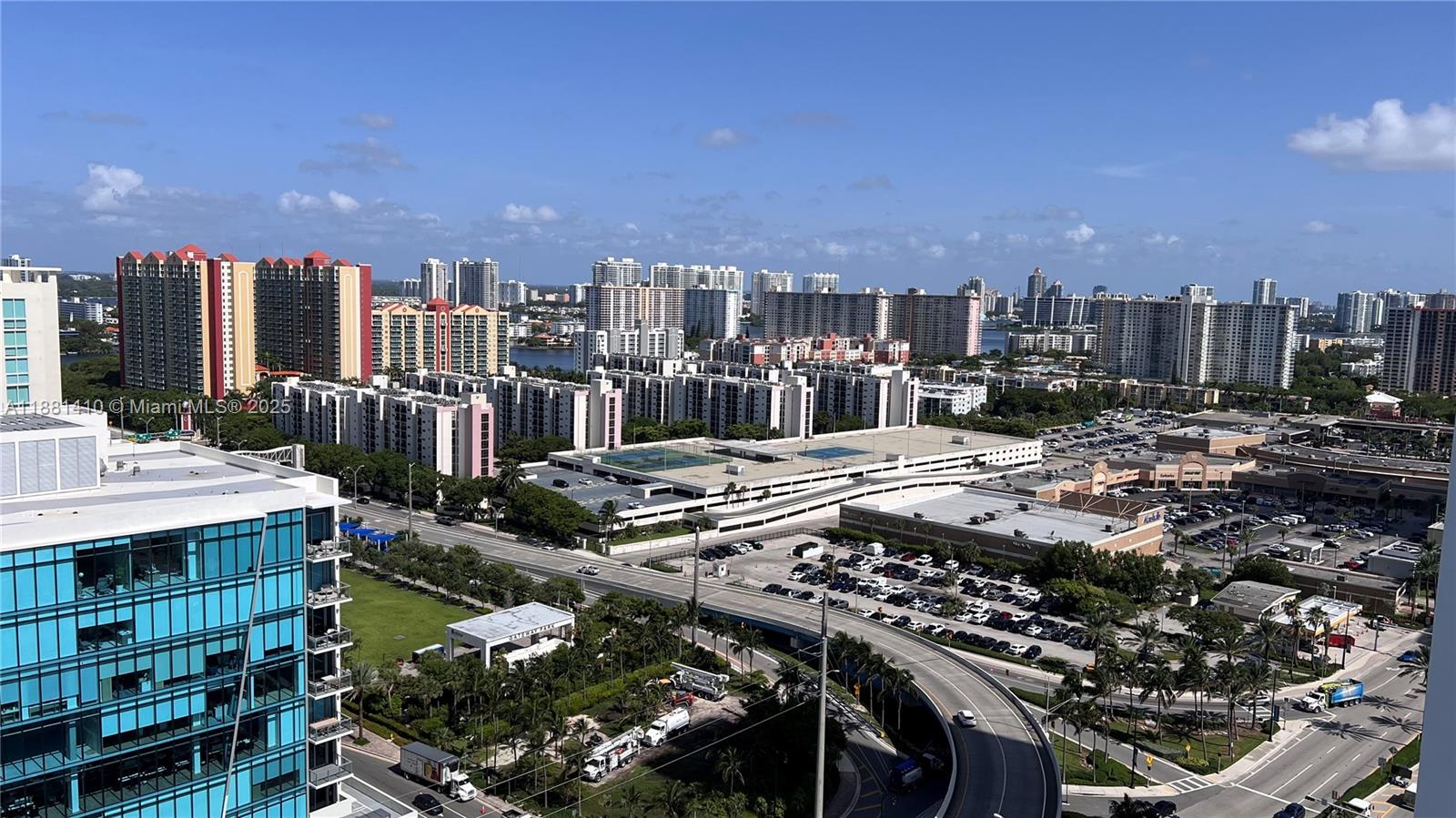 OCEANIA III CONDO - Residential