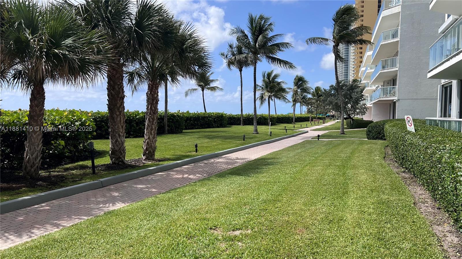 OCEANIA III CONDO - Residential