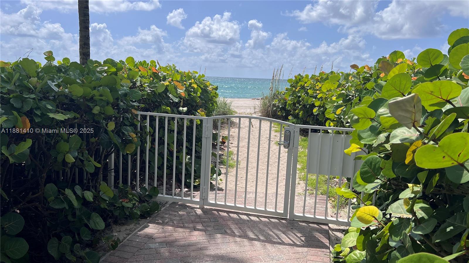 OCEANIA III CONDO - Residential