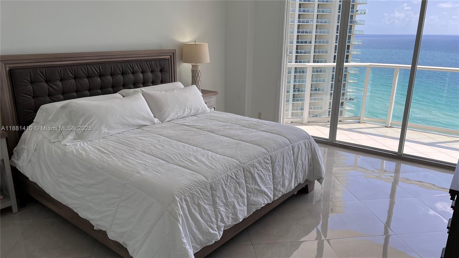OCEANIA III CONDO - Residential