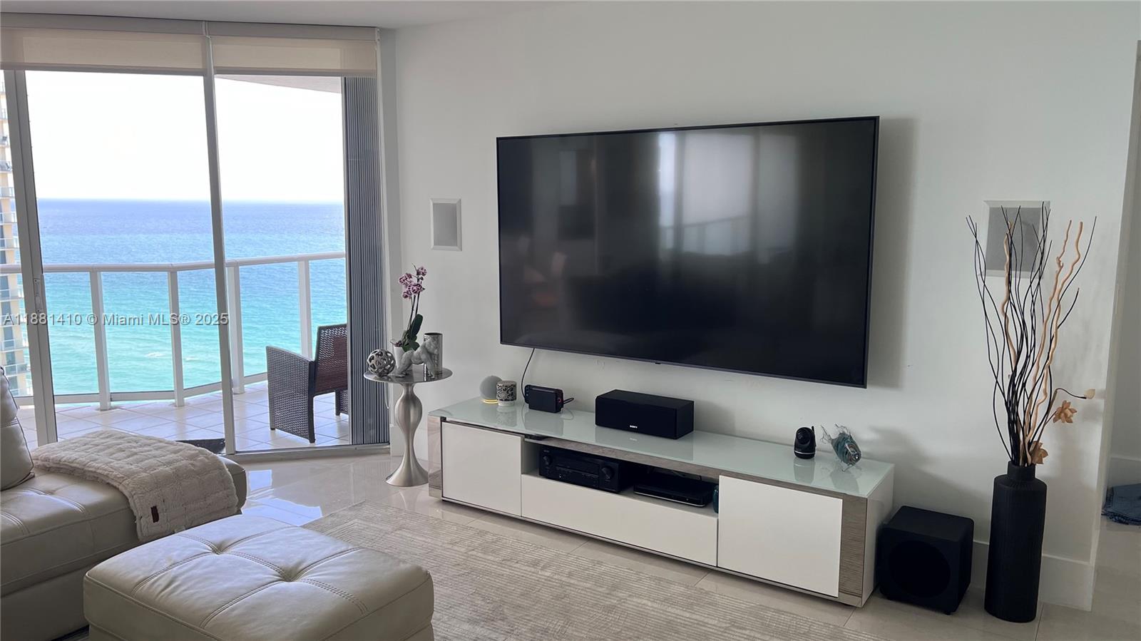 OCEANIA III CONDO - Residential