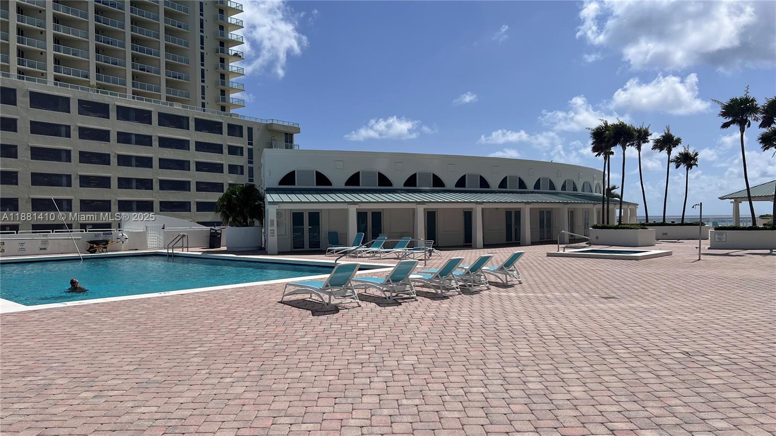 OCEANIA III CONDO - Residential
