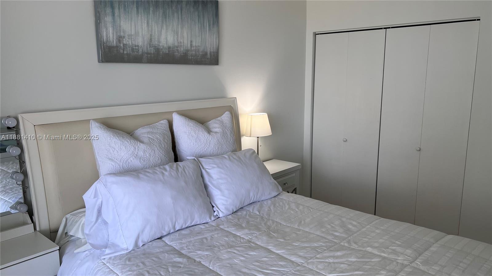 OCEANIA III CONDO - Residential