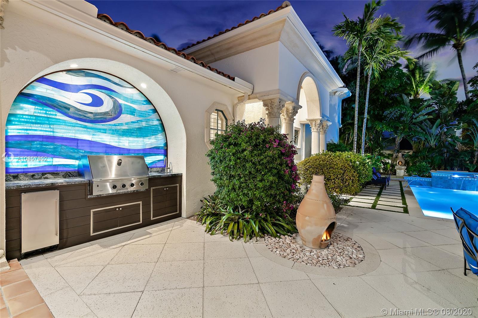 Admirals Cove - Residential