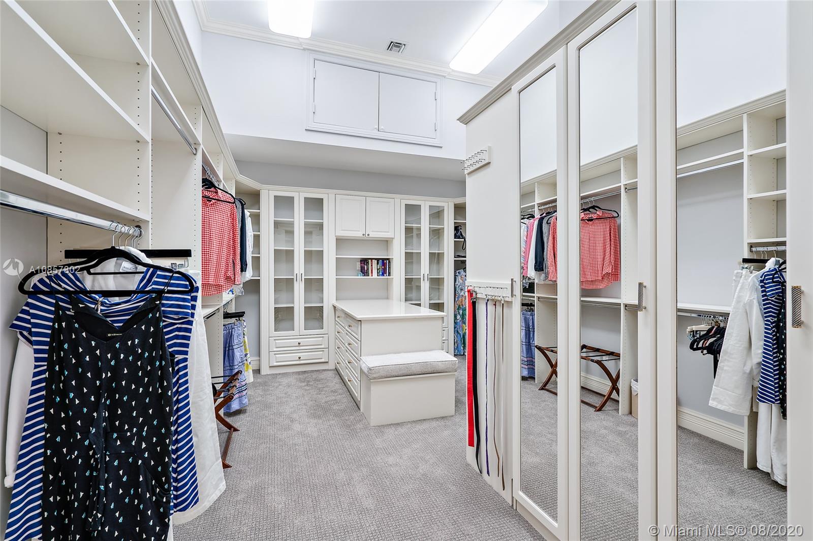 Admirals Cove - Residential