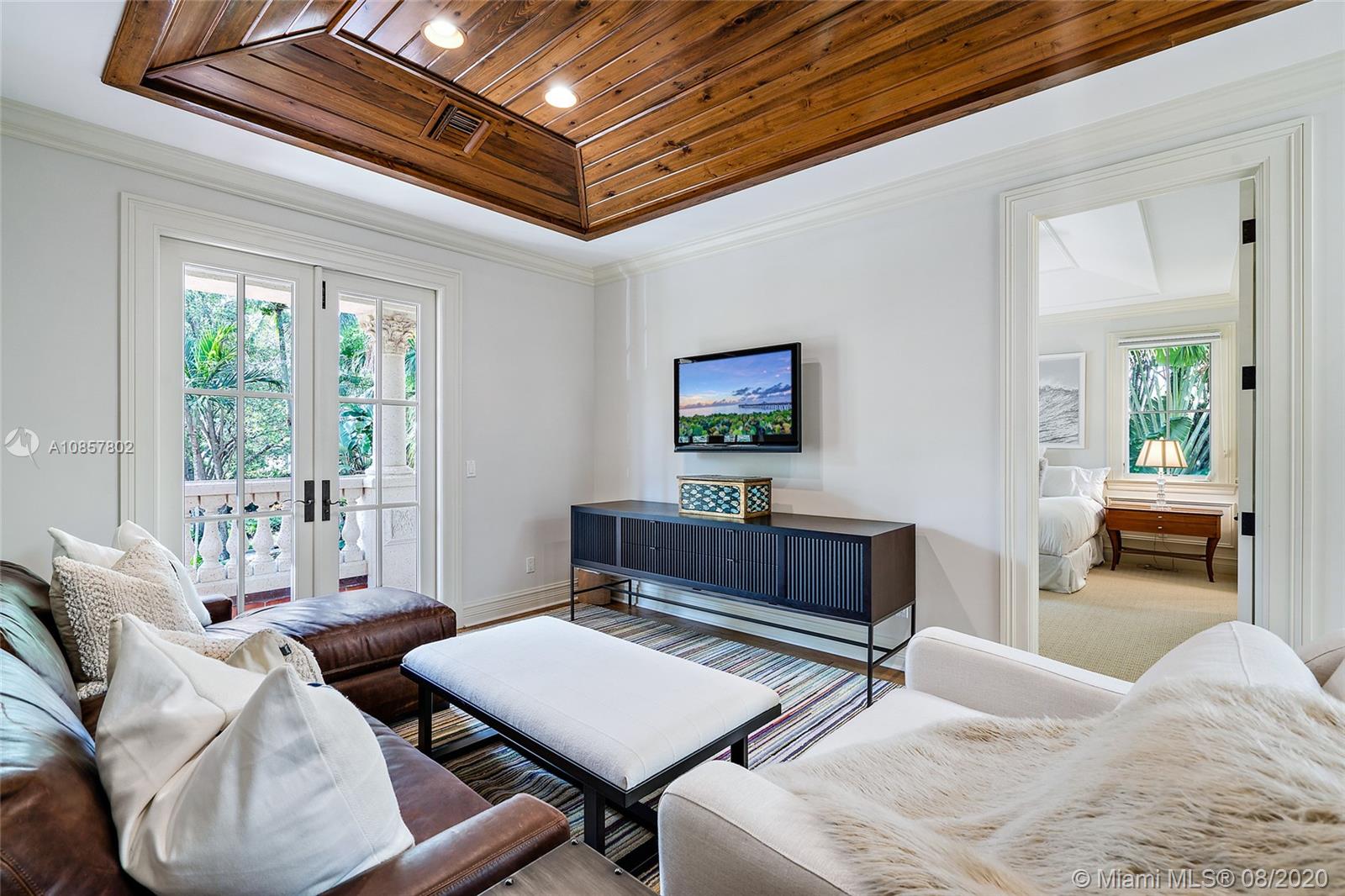 Admirals Cove - Residential