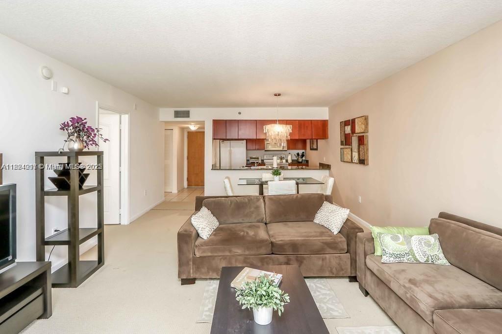 1200 Brickell Bay Dr 1518