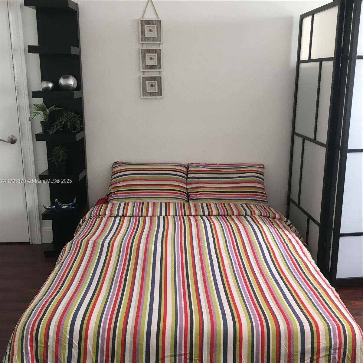 OCEAN WALK ON SOUTH BEACH - Residential