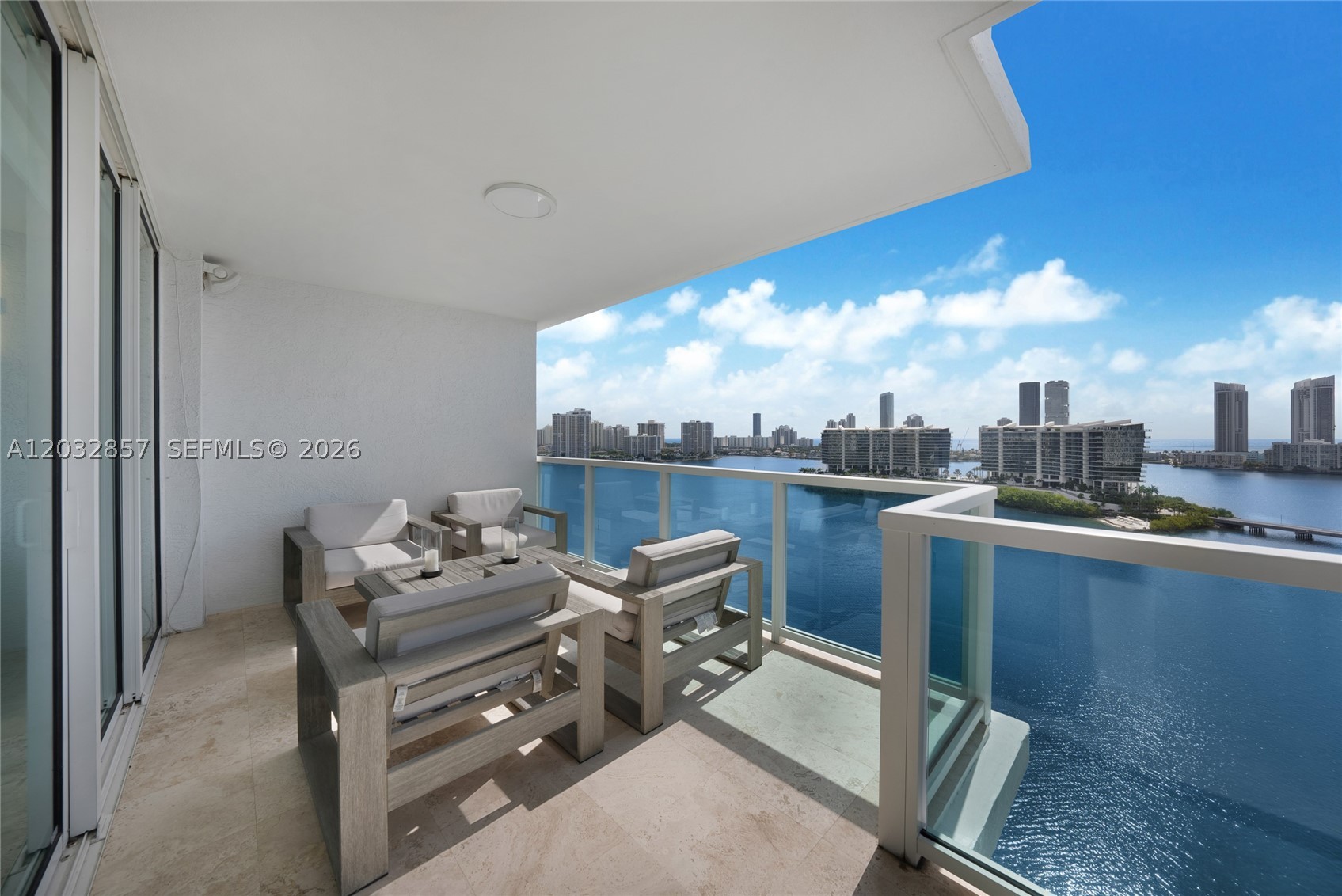 3201 NE 183rd St 1806