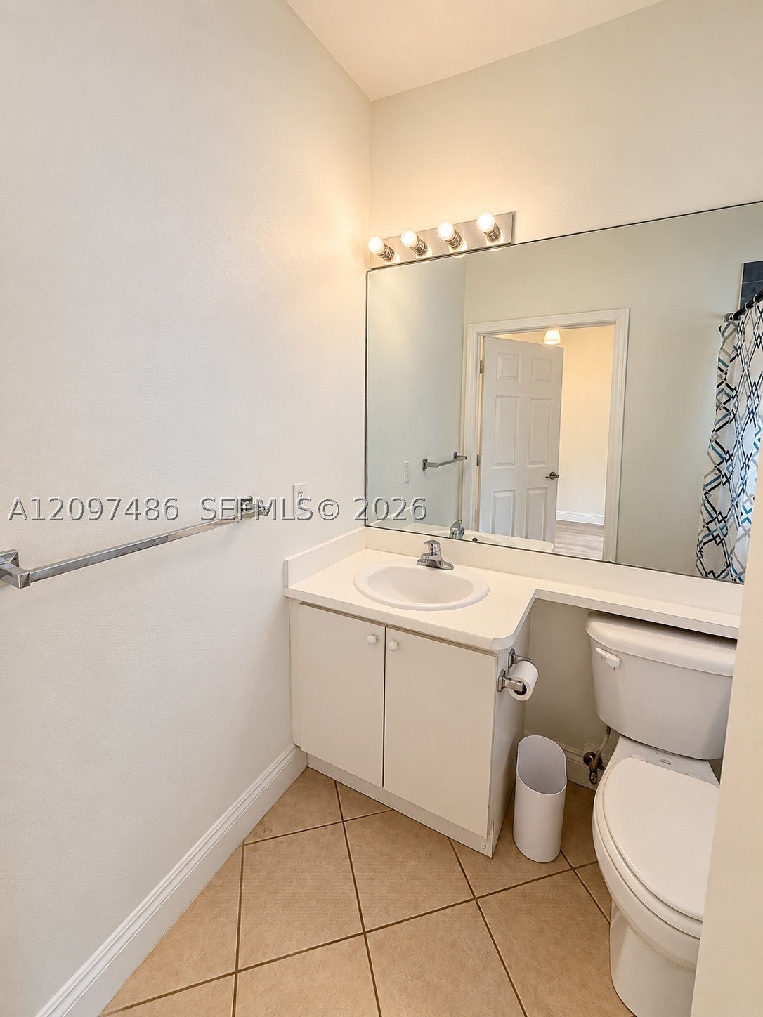 2734 Bird Ave 108