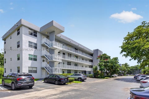 Photo of Oakland Park, FL 33309 (MLS # A12073084)