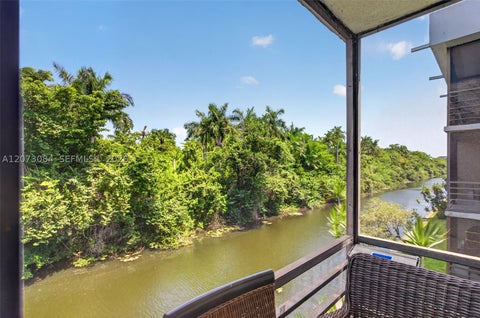Tiny photo for Oakland Park, FL 33309 (MLS # A12073084)