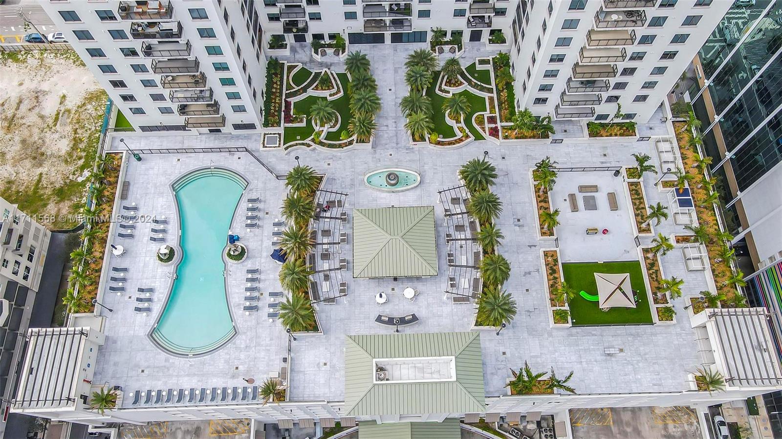 NINE AT MARY BRICKELL - Residential
