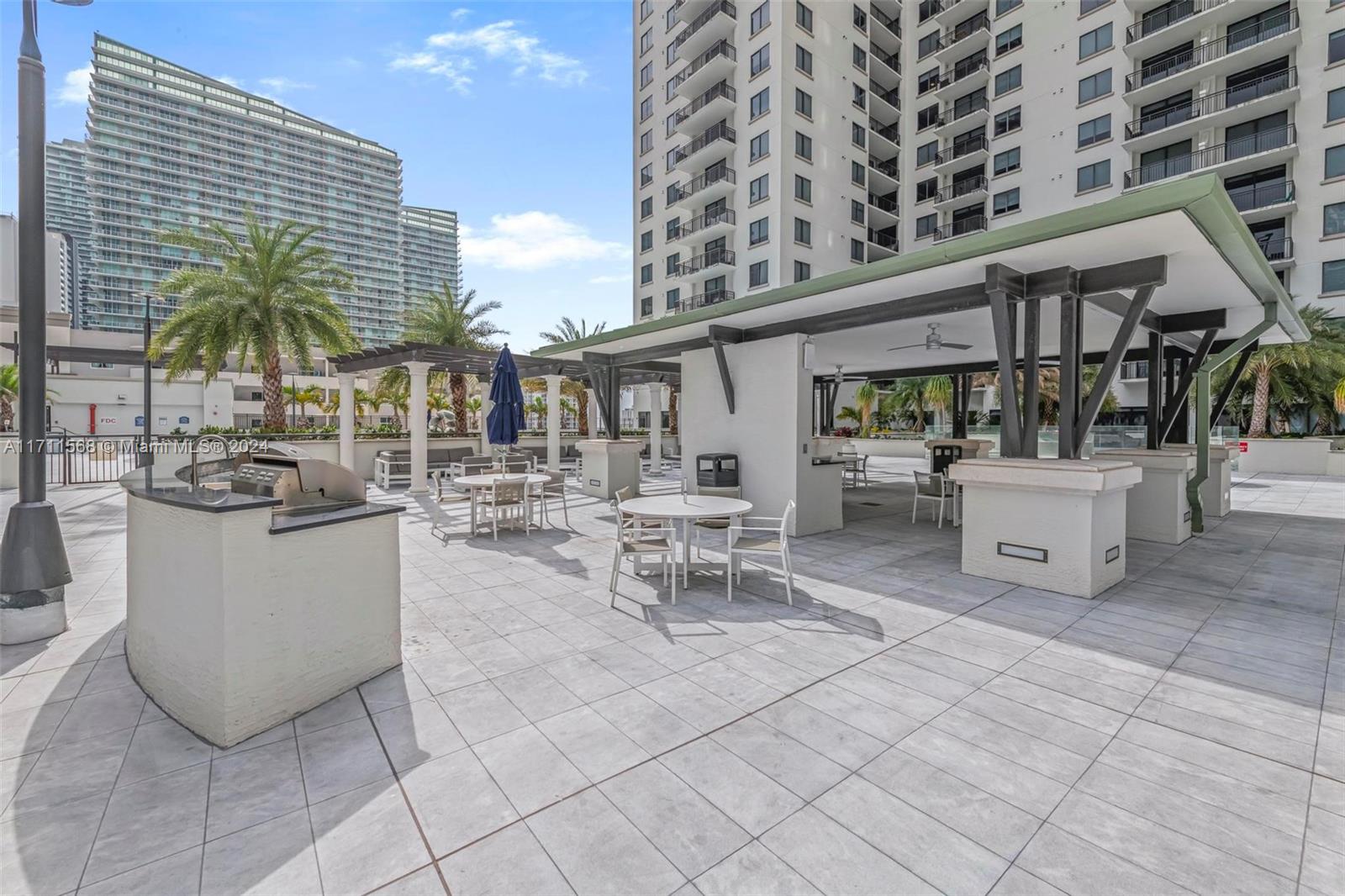 NINE AT MARY BRICKELL - Residential